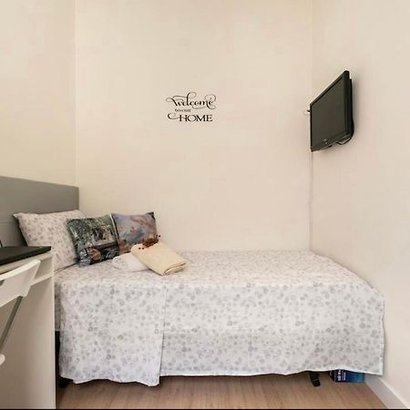 Quiet Love Suites Барселона Екстериор снимка